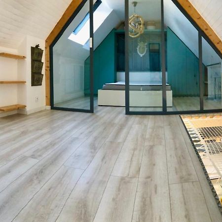 ヴァンヌCatamaran - Duplex Atypique Avec Parkingアパートメント エクステリア 写真